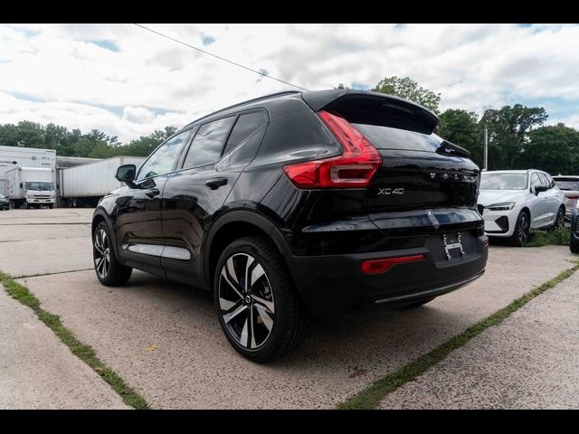 2025 Volvo XC40 Plus Dark Theme