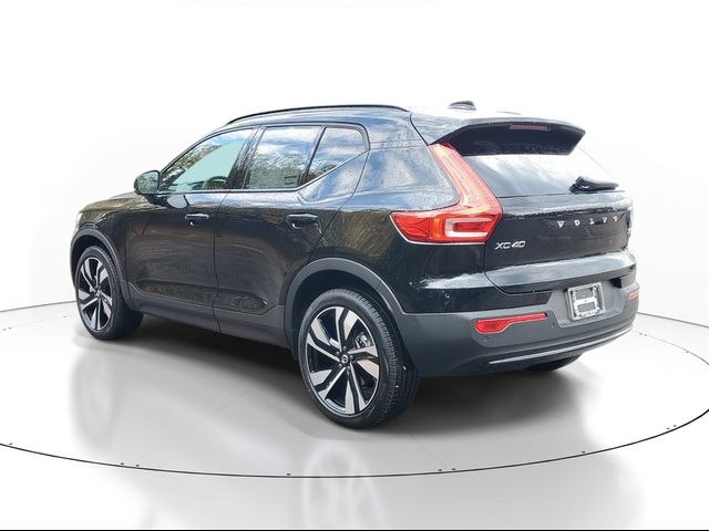 2025 Volvo XC40 Plus Dark Theme