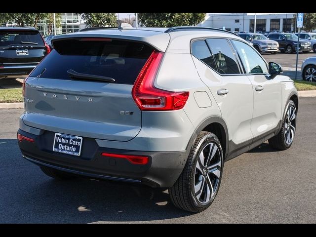 2025 Volvo XC40 Plus Dark Theme