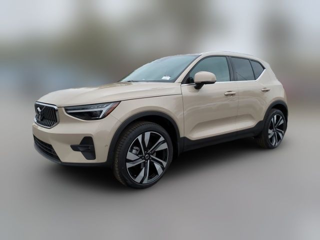 2025 Volvo XC40 Ultra Bright Theme