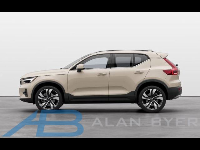 2025 Volvo XC40 Ultra Dark Theme