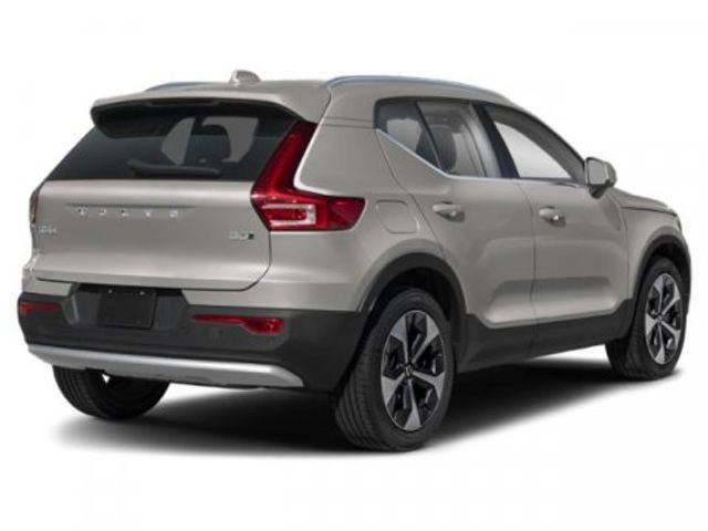 2025 Volvo XC40 Core Bright Theme