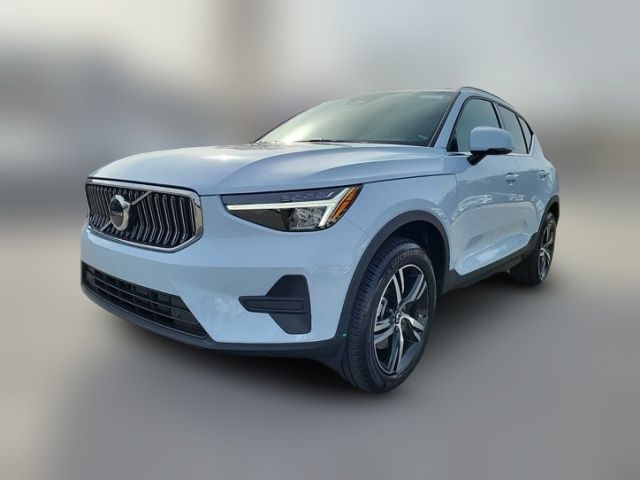 2025 Volvo XC40 Core Bright Theme