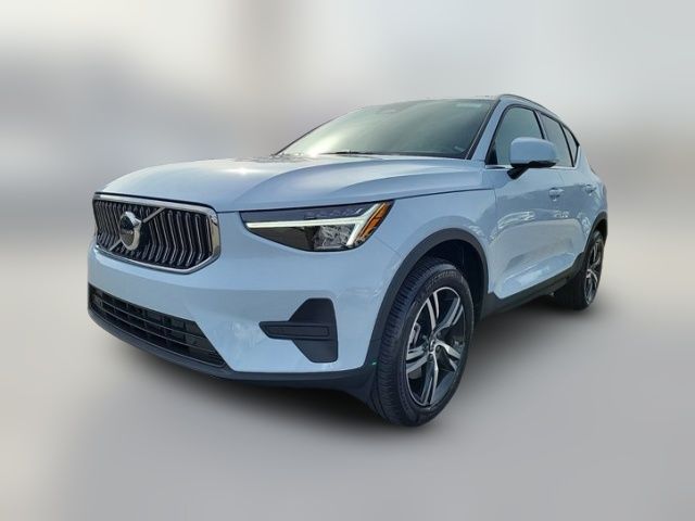 2025 Volvo XC40 Core Bright Theme