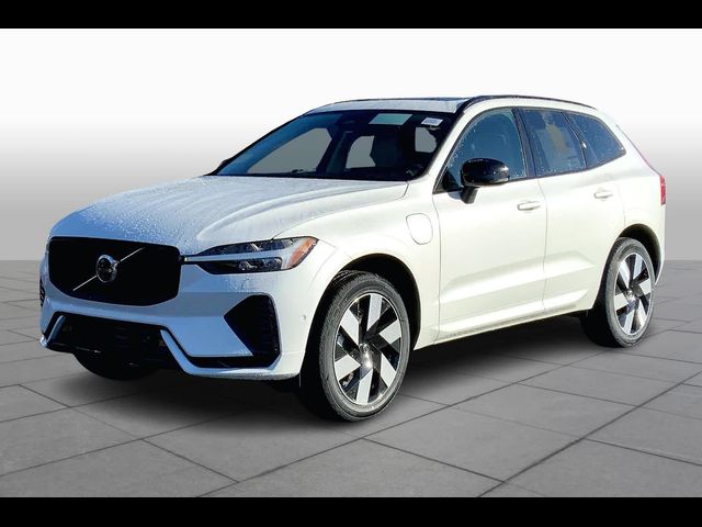 2025 Volvo XC40 Core Bright Theme