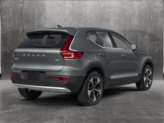 2025 Volvo XC40 Core Bright Theme