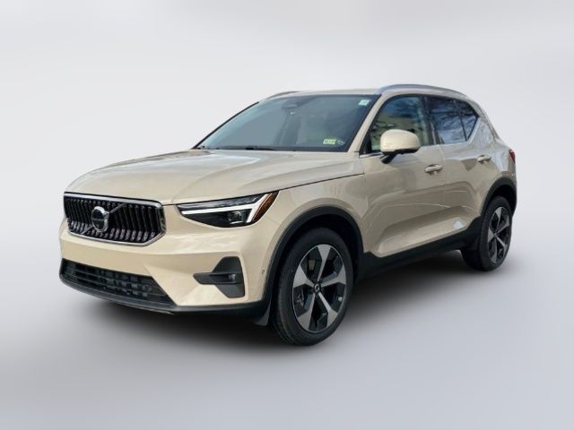 2025 Volvo XC40 Plus Bright Theme