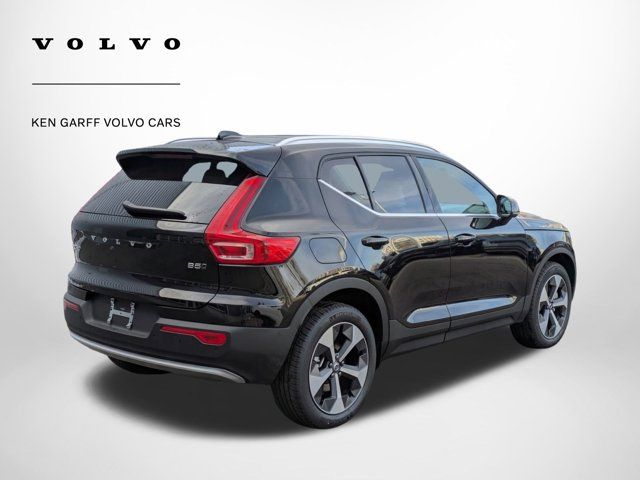 2025 Volvo XC40 Plus Bright Theme