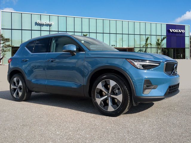 2025 Volvo XC40 Plus Bright Theme