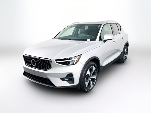 2025 Volvo XC40 Plus Bright Theme