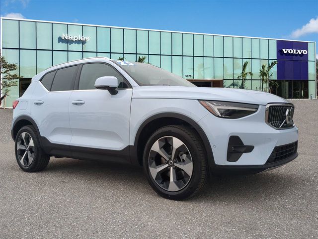 2025 Volvo XC40 Plus Bright Theme