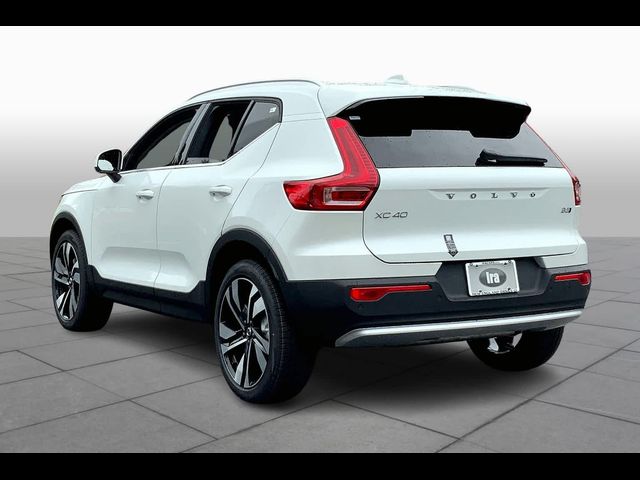 2025 Volvo XC40 Plus Bright Theme