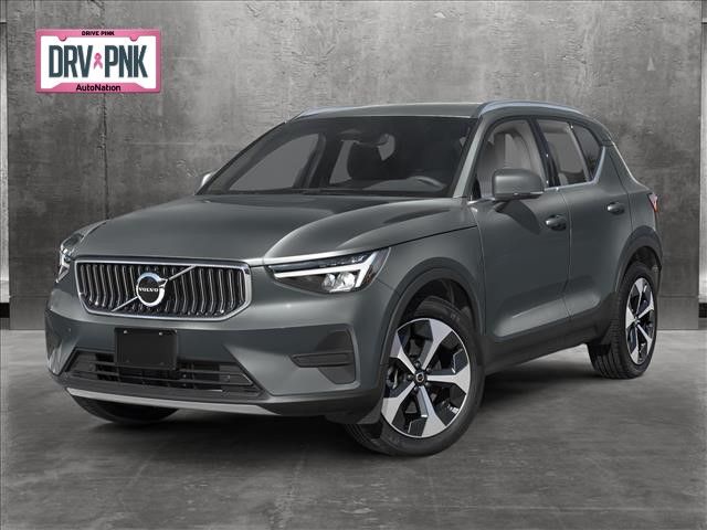 2025 Volvo XC40 Plus Bright Theme