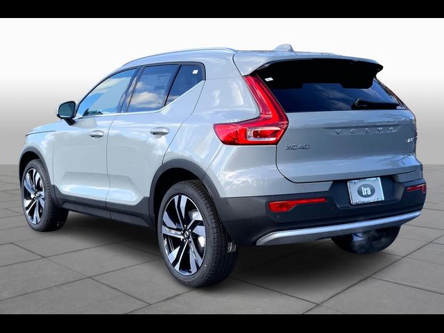 2025 Volvo XC40 Plus Bright Theme