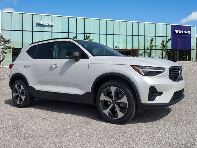 2025 Volvo XC40 Plus Dark Theme