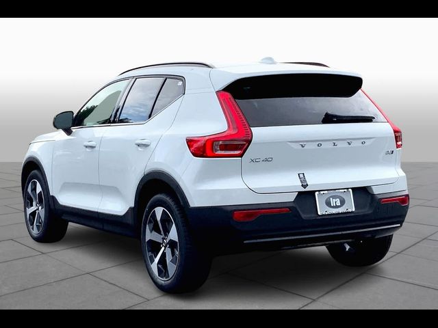 2025 Volvo XC40 Plus Dark Theme