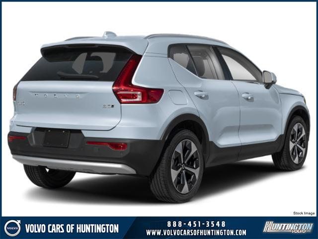 2025 Volvo XC40 Plus Dark Theme