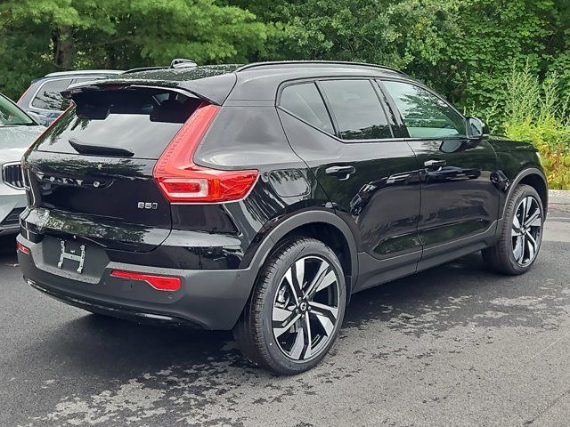 2025 Volvo XC40 Plus Dark Theme