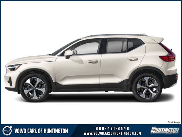 2025 Volvo XC40 Plus Dark Theme