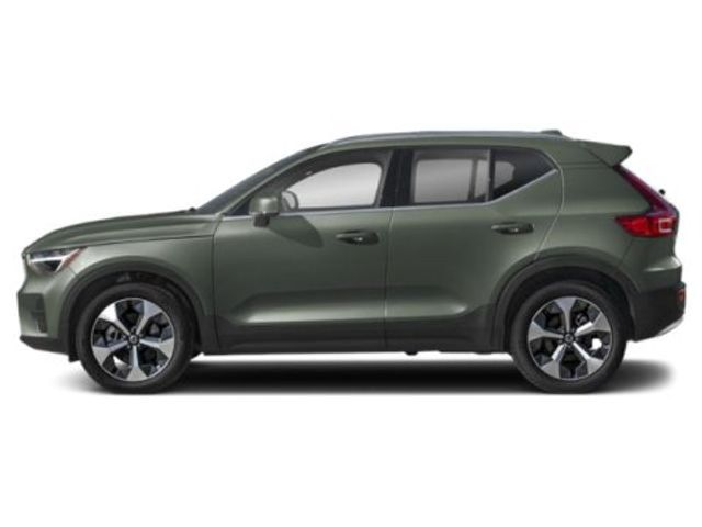 2025 Volvo XC40 Plus Dark Theme