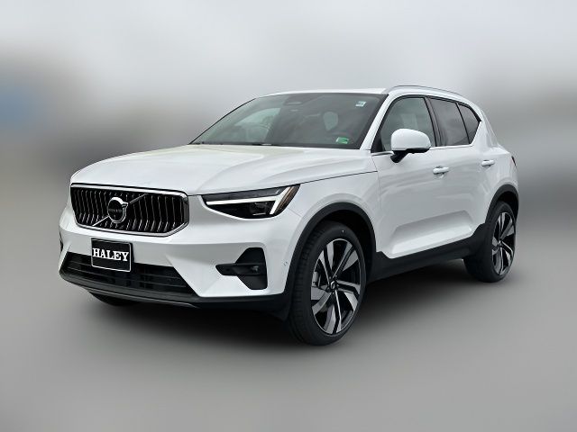 2025 Volvo XC40 Ultra Bright Theme
