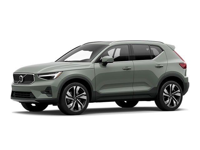 2025 Volvo XC40 Ultra Bright Theme