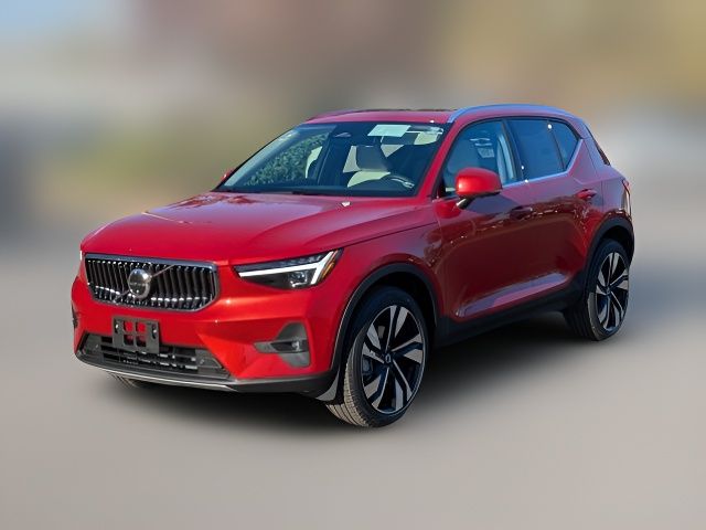 2025 Volvo XC40 Ultra Bright Theme