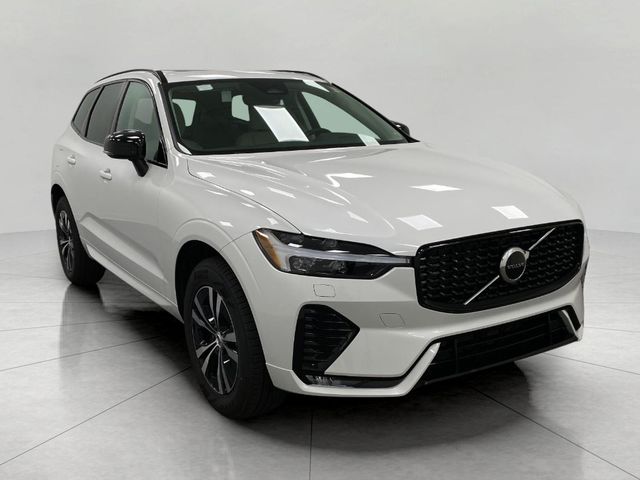 2025 Volvo XC60 Core