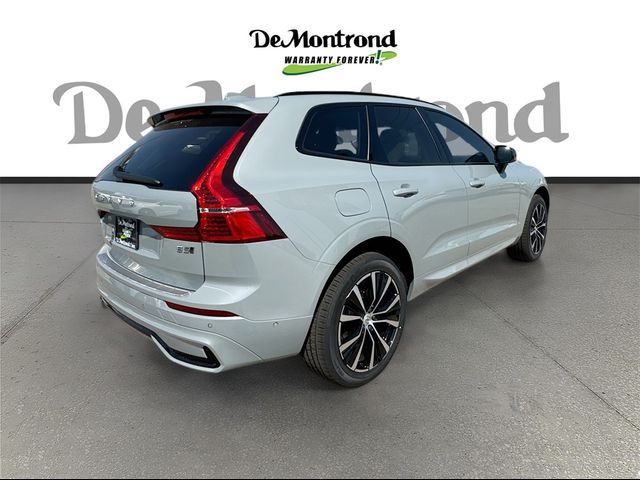 2025 Volvo XC60 Plus