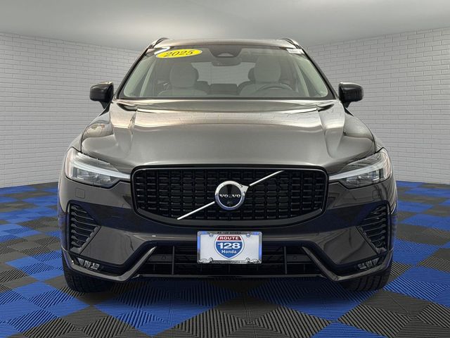 2025 Volvo XC60 Plus