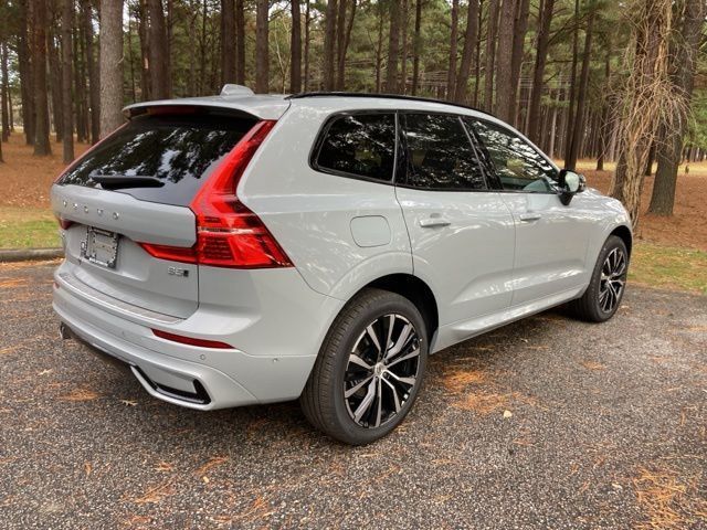 2025 Volvo XC60 Plus