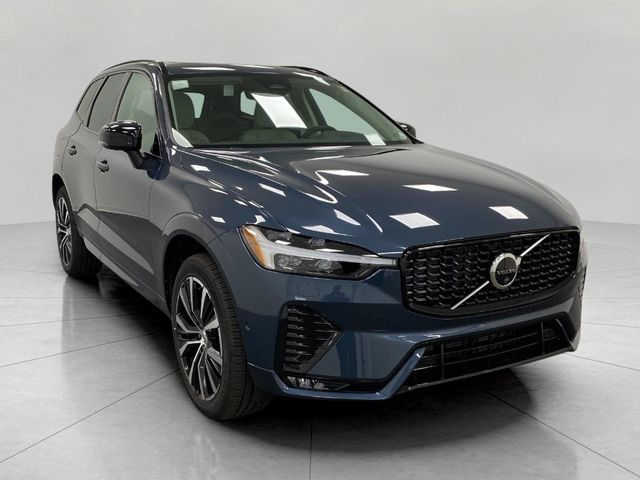 2025 Volvo XC60 Plus