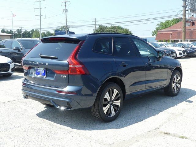 2025 Volvo XC60 Plug-In Hybrid Plus