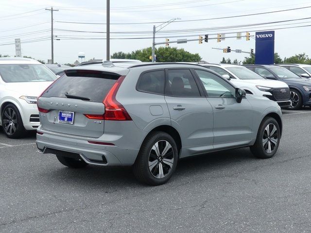 2025 Volvo XC60 Plug-In Hybrid Plus