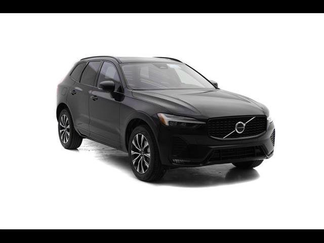 2025 Volvo XC60 Core