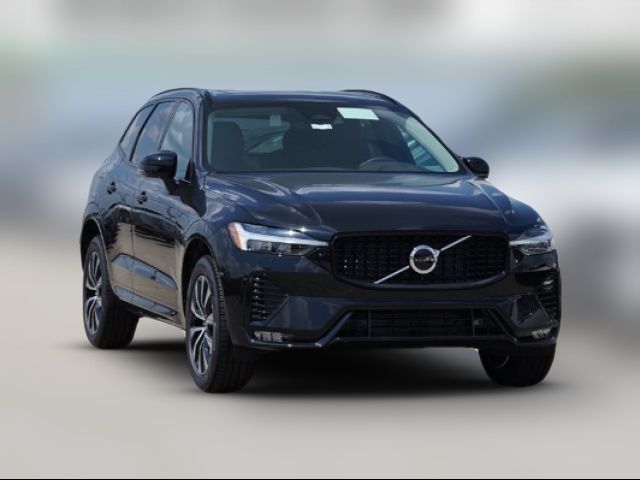 2025 Volvo XC60 Core