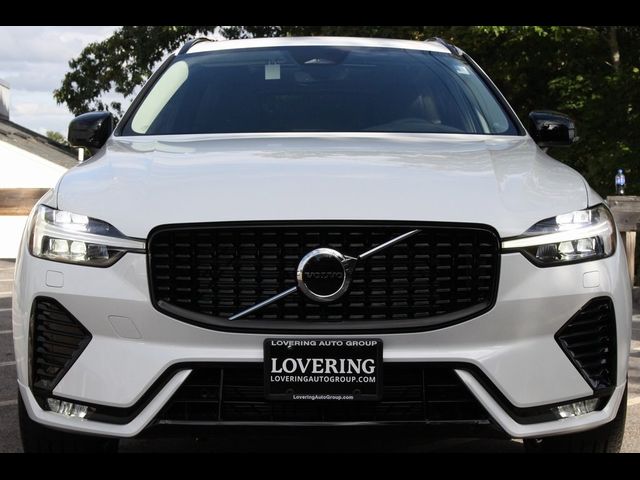 2025 Volvo XC60 Core