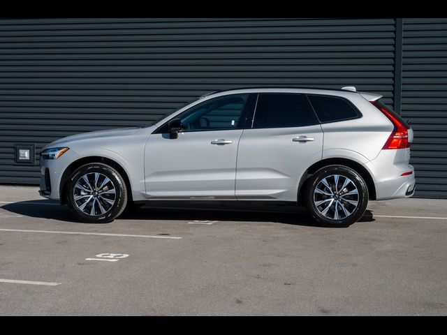 2025 Volvo XC60 Core