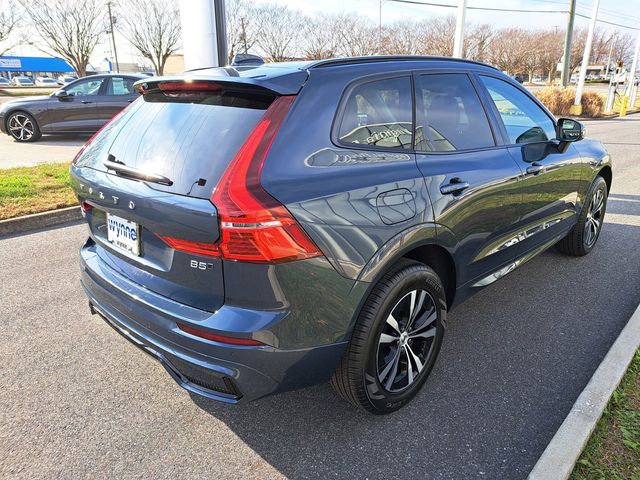 2025 Volvo XC60 Core