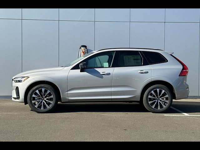 2025 Volvo XC60 Core