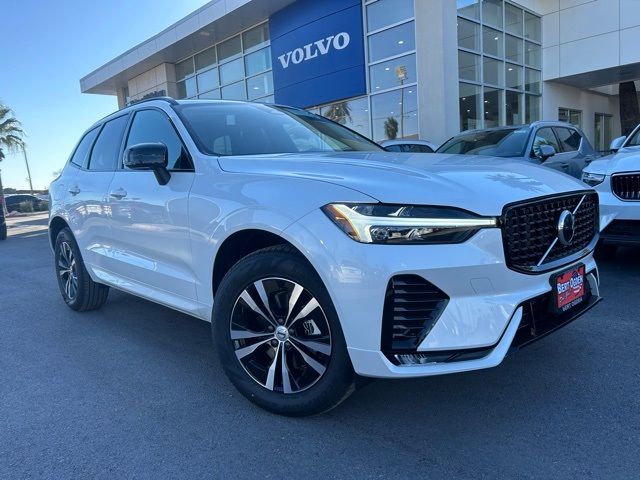 2025 Volvo XC60 Core