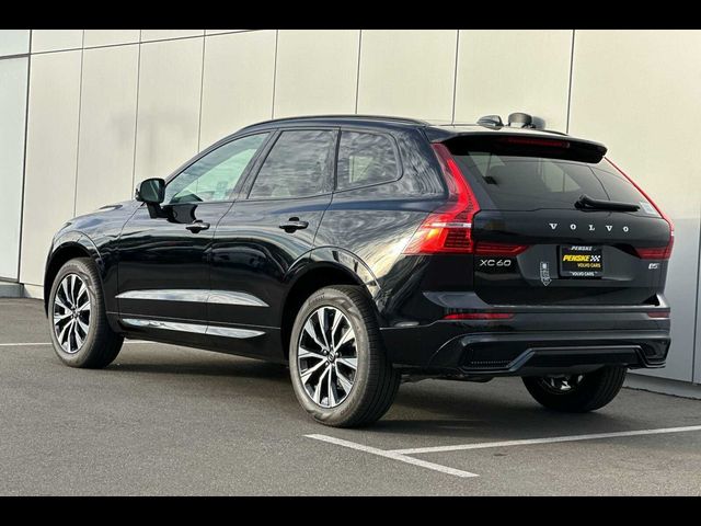 2025 Volvo XC60 Core