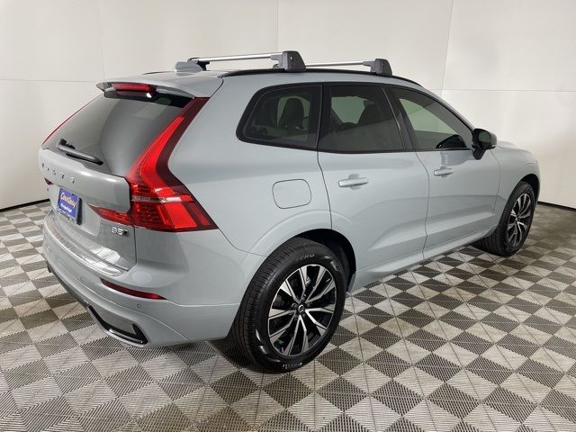 2025 Volvo XC60 Core