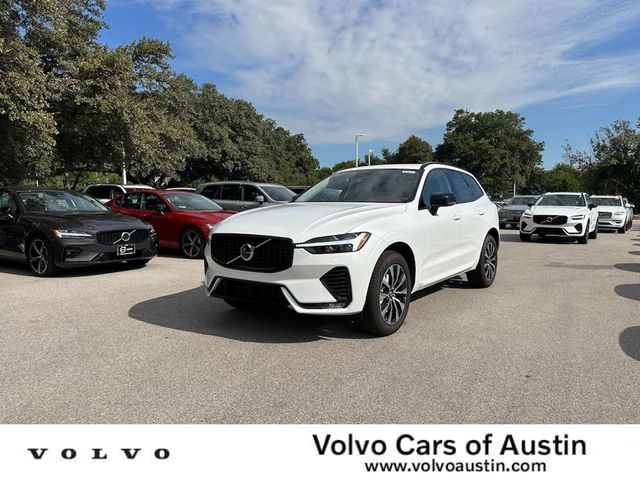 2025 Volvo XC60 Core