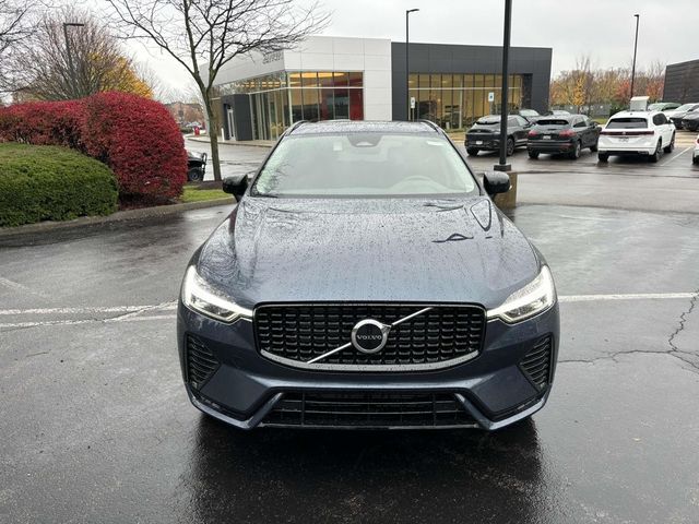 2025 Volvo XC60 Core