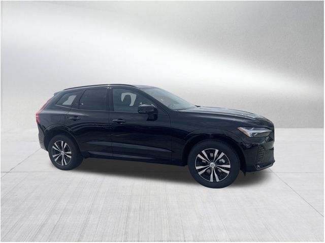 2025 Volvo XC60 Core