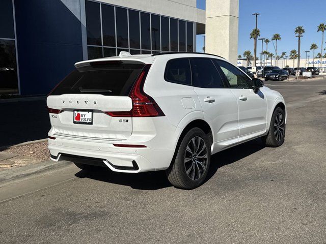 2025 Volvo XC60 Core