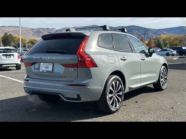 2025 Volvo XC60 Core