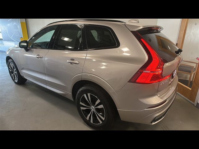 2025 Volvo XC60 Core