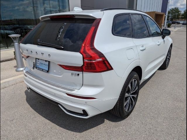 2025 Volvo XC60 Core